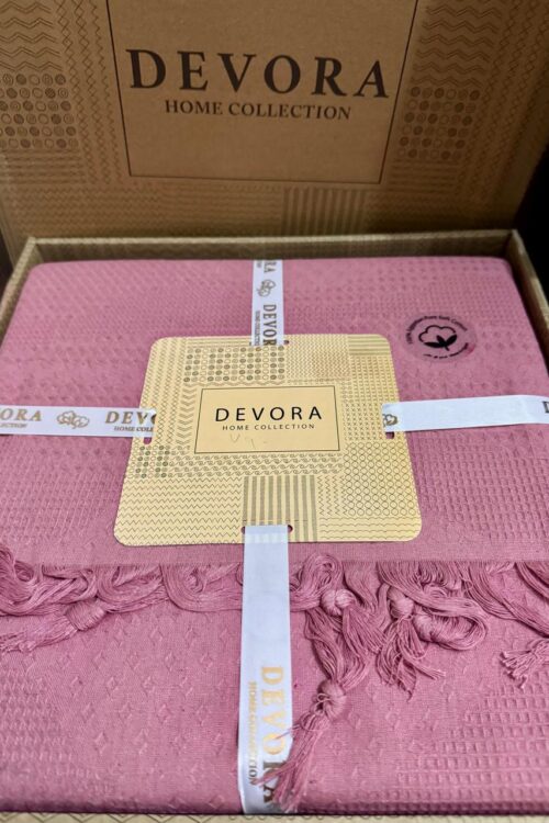 Light Blanket In cashmere