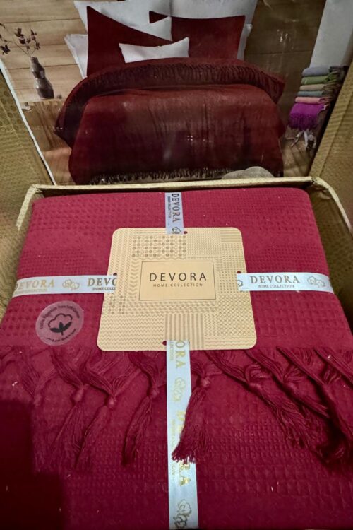 Light Blanket In Rark Red