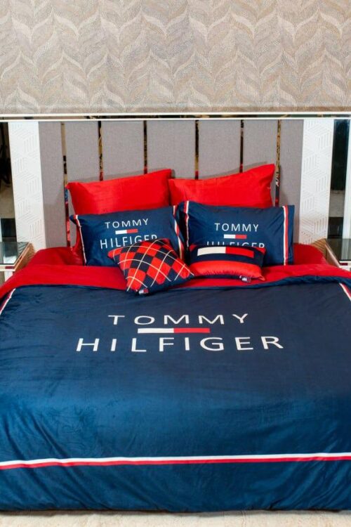 Tommy Hilfiger Logo Duvet